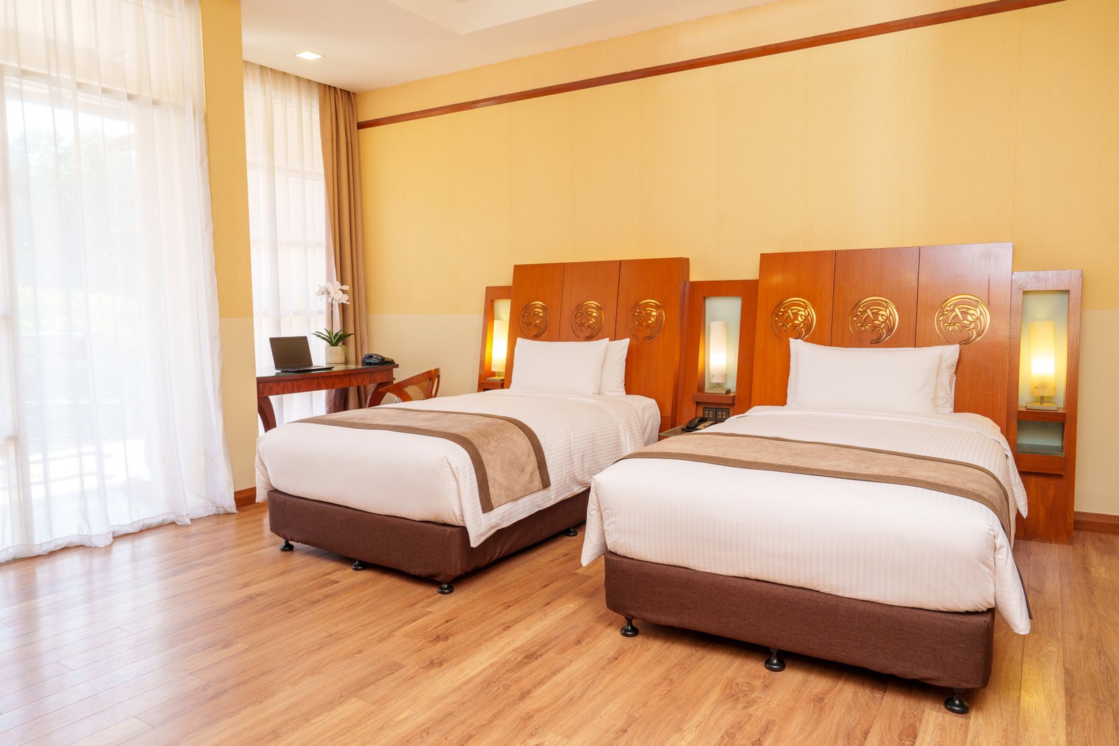 Deluxe Garden View Room