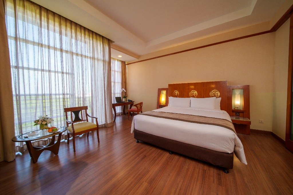 Deluxe Garden View Room